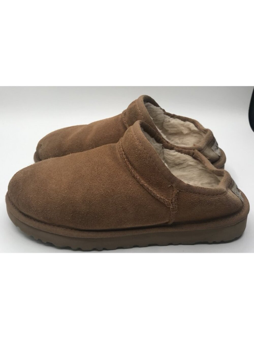 UGG Classic Slipper Women’s Size 8 Chestnut Brown Casual Comfortable - Picture 2 of 12